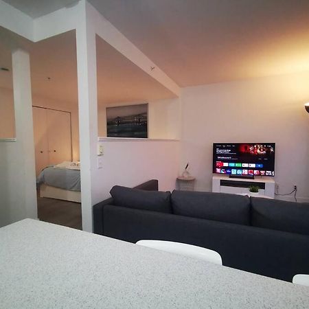 Ferienwohnung Lovely Studio In Longueuil, Near Downtown Montreal Exterior foto