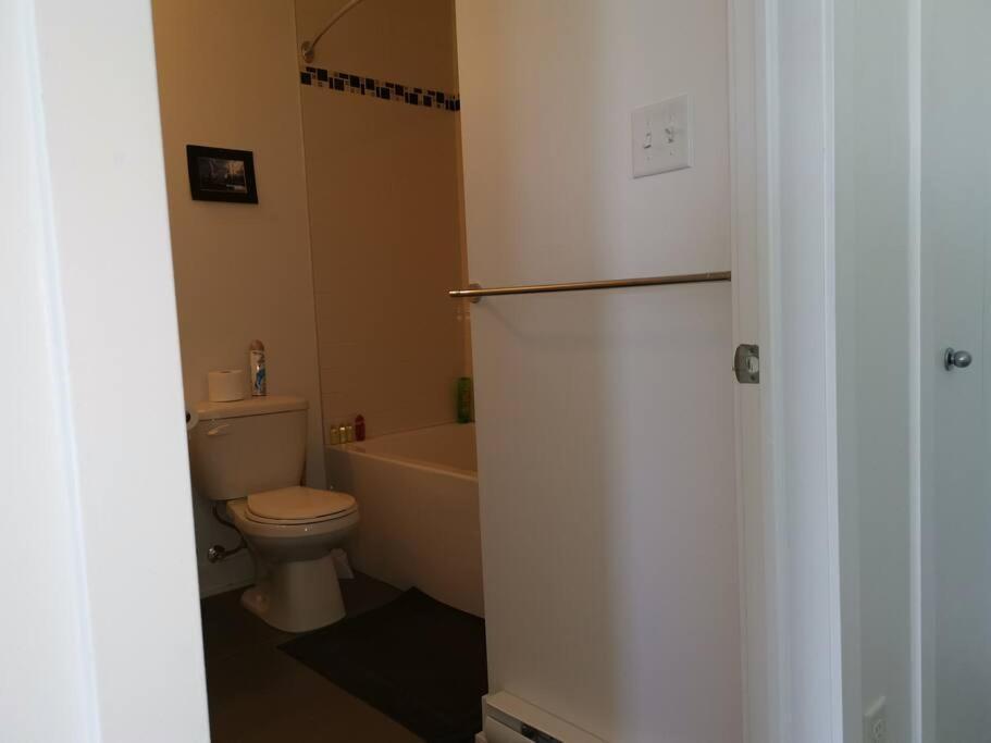 Ferienwohnung Lovely Studio In Longueuil, Near Downtown Montreal Exterior foto